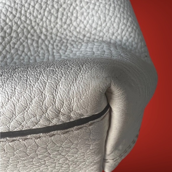 Winter White Gucci Soho - Picture 9 of 9